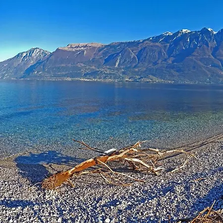 Campione Splendid View By Gardadomusmea Apartmán Campione del Garda