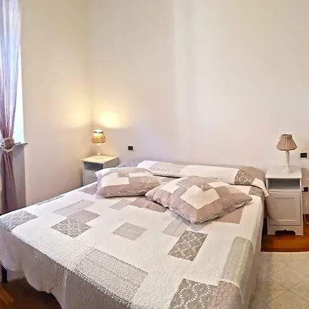 Campione Splendid View By Gardadomusmea * Campione del Garda